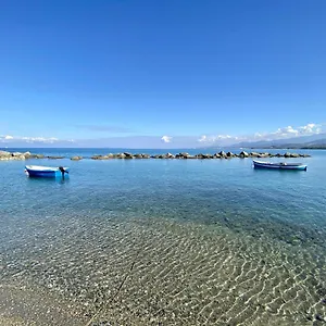 appartamenti-la-baia-del-ras.sicilyhotelsitaly.net/